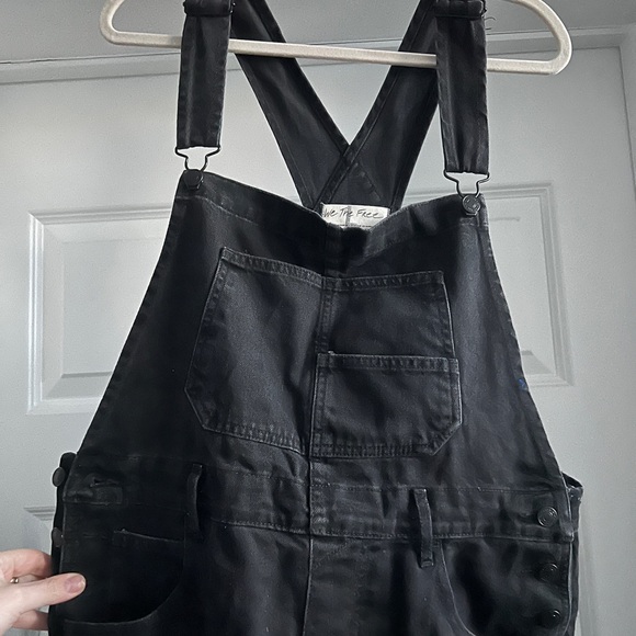 We The Free Ziggy Denim Overalls Black size large - Picture 3 of 6
